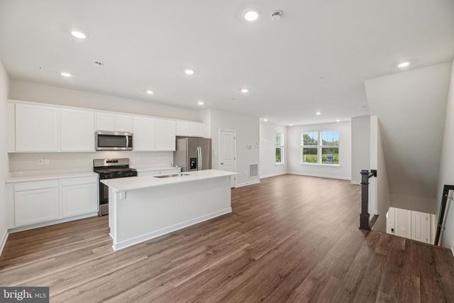 7430 CALM RETREAT BLVD, Brandywine, MD 20613