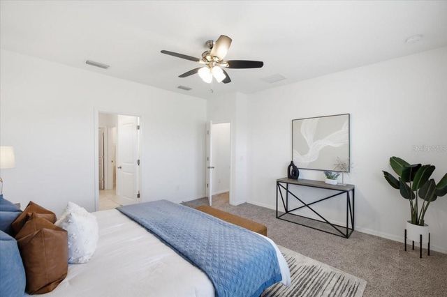 5718 LOS ROBLES COURT, Palmetto, FL 34221