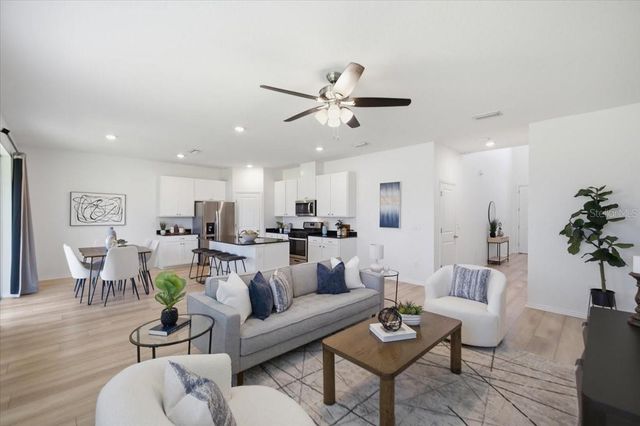 5718 LOS ROBLES COURT, Palmetto, FL 34221