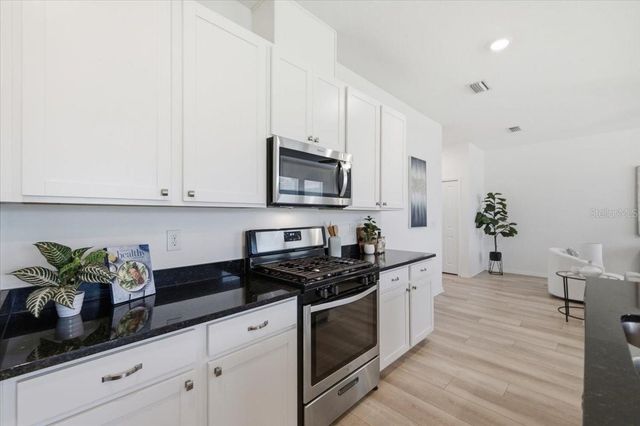 5718 LOS ROBLES COURT, Palmetto, FL 34221