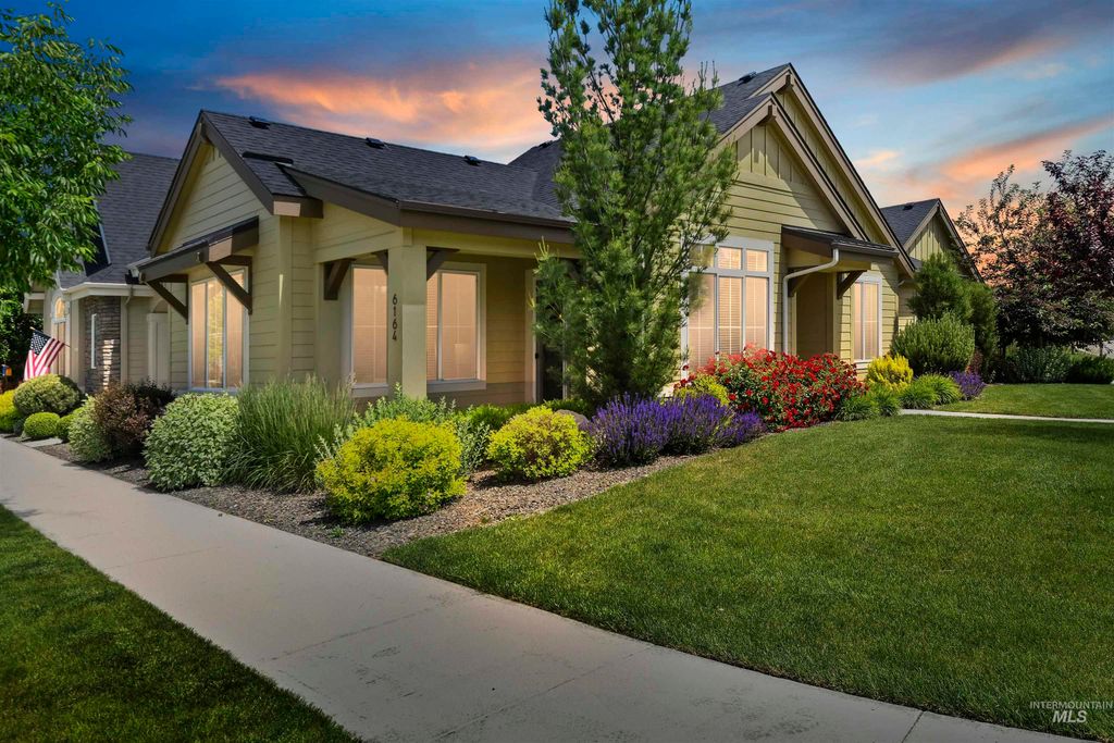 6164 N Winward Ln, Meridian, ID 83646