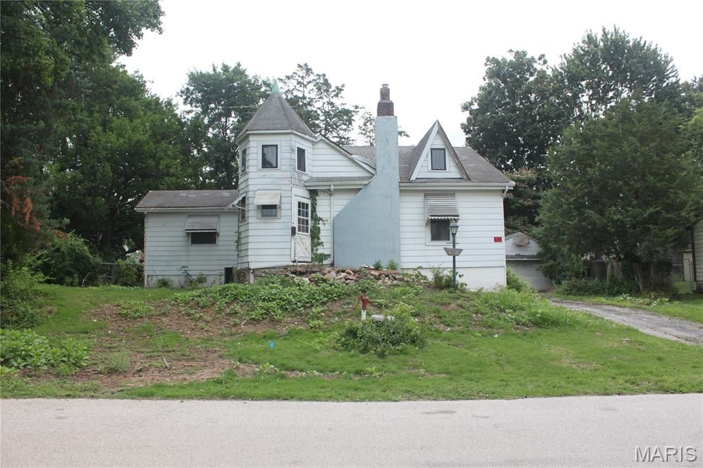 448 Magnolia Avenue, Kirkwood, MO 63122