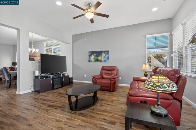 1528 Katy Way, Brentwood, CA 94513