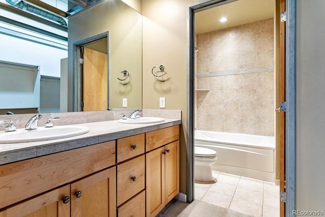 2899 N Speer Boulevard 304, Denver, CO 80211