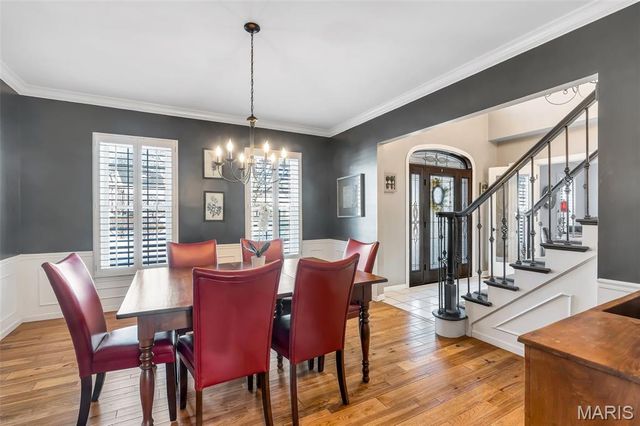 17104 Hillcrest Field Court, Chesterfield, MO 63005