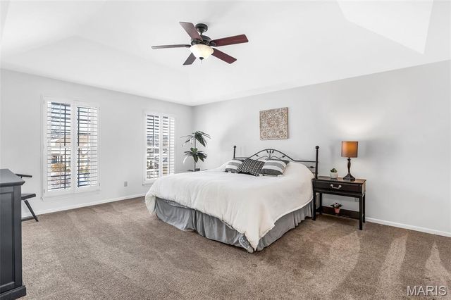 17104 Hillcrest Field Court, Chesterfield, MO 63005