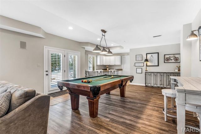 17104 Hillcrest Field Court, Chesterfield, MO 63005