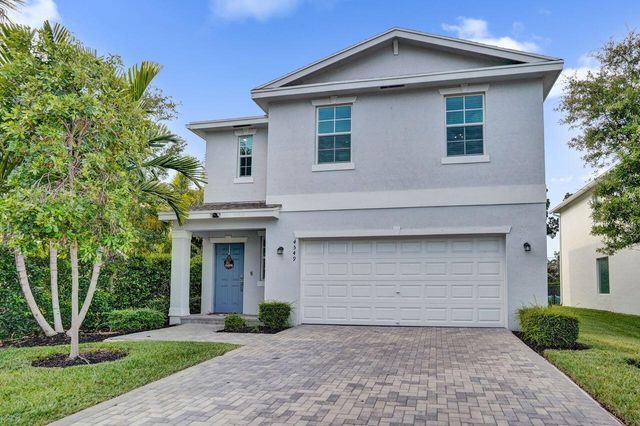 4549 Dow Lane, Greenacres, FL 33463