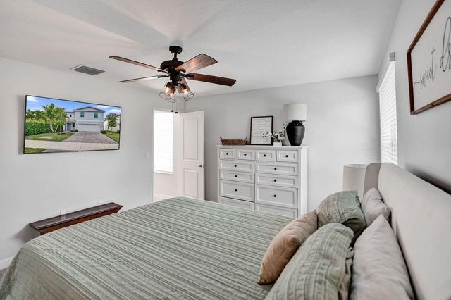 4549 Dow Lane, Greenacres, FL 33463