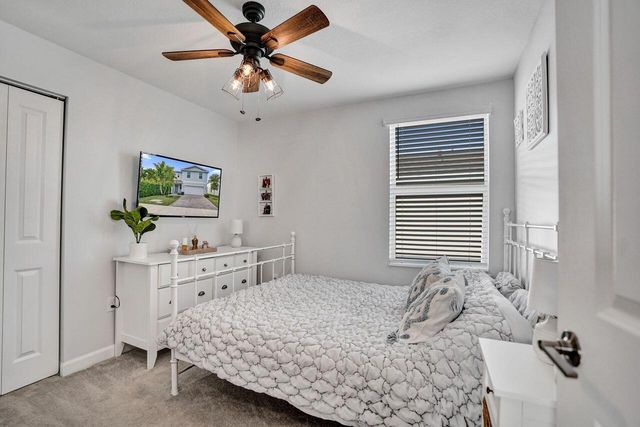 4549 Dow Lane, Greenacres, FL 33463