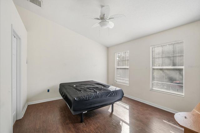 11008 BLACK SWAN COURT, Seffner, FL 33584