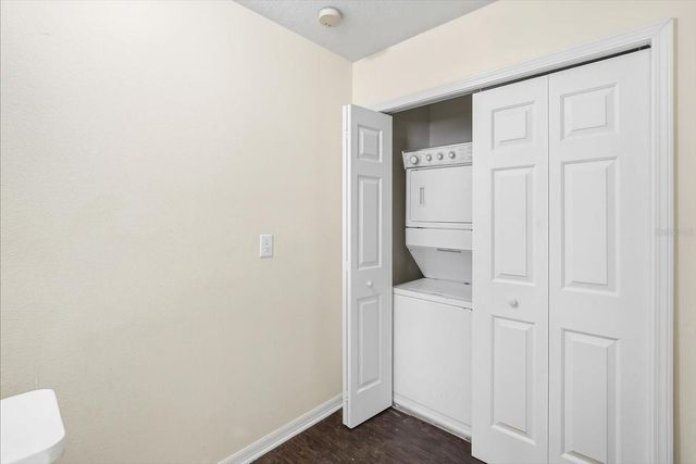 11008 BLACK SWAN COURT, Seffner, FL 33584