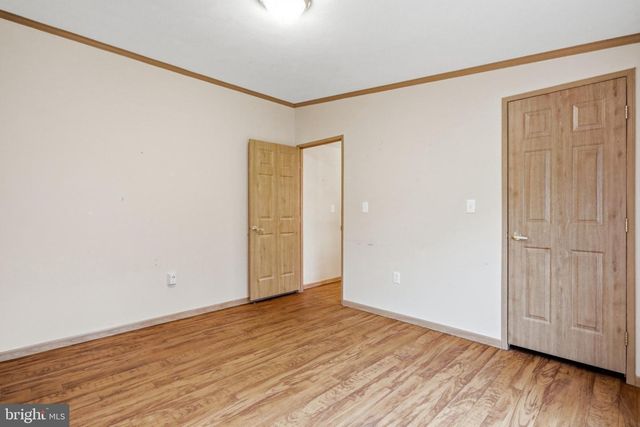 136 SNOOKS LN, Martinsburg, WV 25405