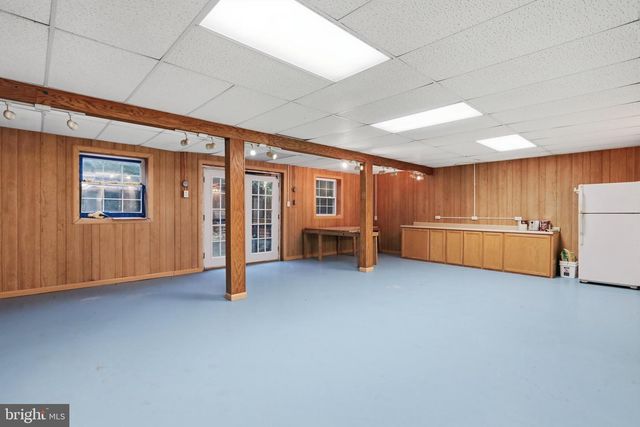 136 SNOOKS LN, Martinsburg, WV 25405