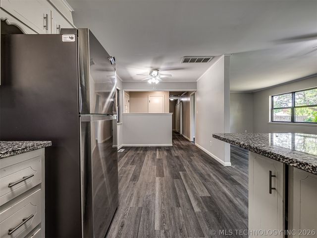 2314 S Hickory Avenue, Broken Arrow, OK 74012
