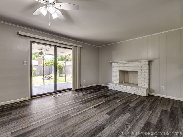 2314 S Hickory Avenue, Broken Arrow, OK 74012