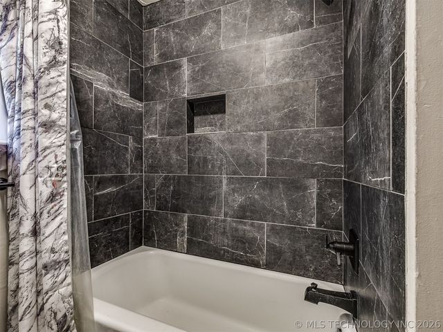 2314 S Hickory Avenue, Broken Arrow, OK 74012