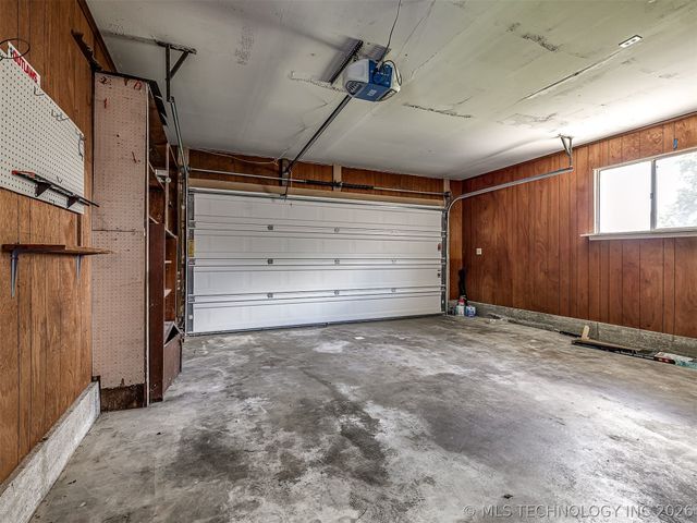 2314 S Hickory Avenue, Broken Arrow, OK 74012