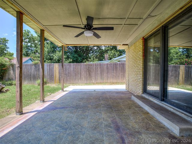 2314 S Hickory Avenue, Broken Arrow, OK 74012