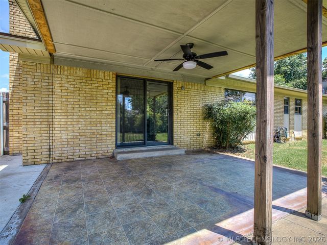 2314 S Hickory Avenue, Broken Arrow, OK 74012
