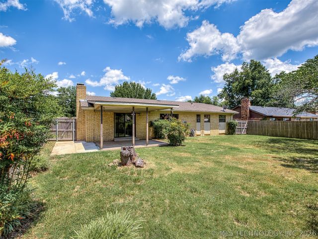 2314 S Hickory Avenue, Broken Arrow, OK 74012