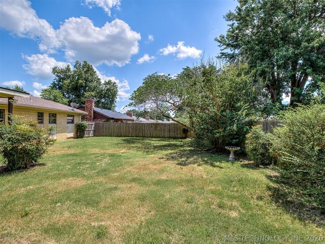 2314 S Hickory Avenue, Broken Arrow, OK 74012