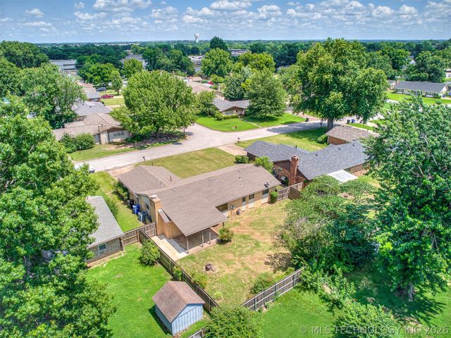 2314 S Hickory Avenue, Broken Arrow, OK 74012