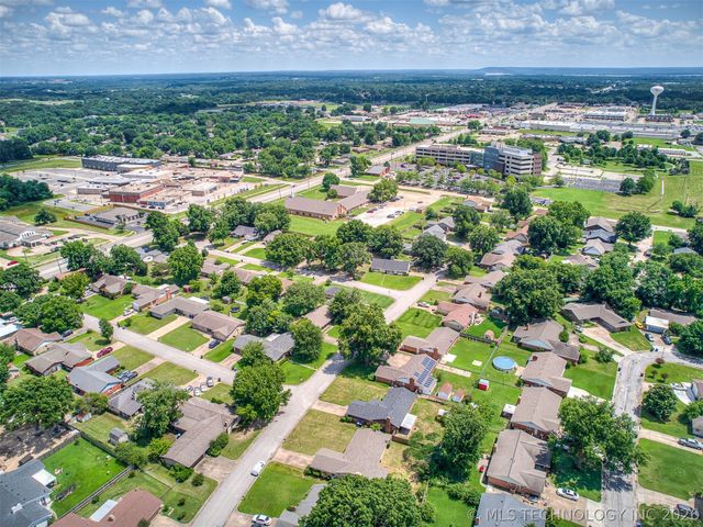 2314 S Hickory Avenue, Broken Arrow, OK 74012