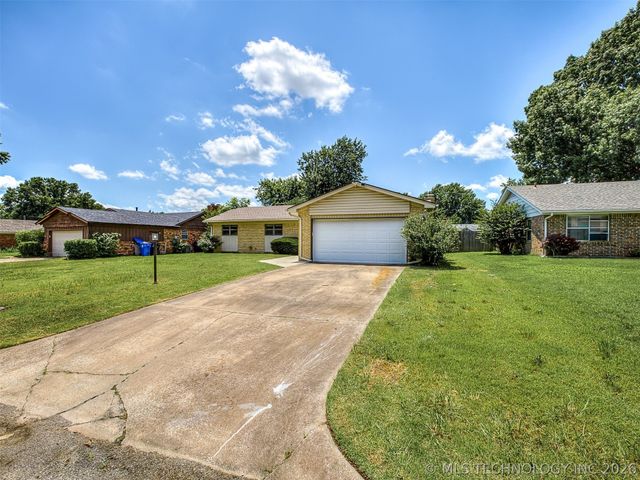 2314 S Hickory Avenue, Broken Arrow, OK 74012