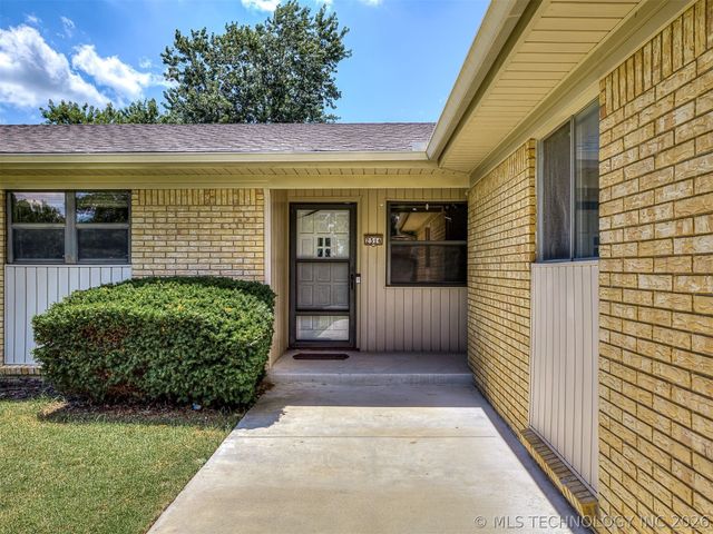 2314 S Hickory Avenue, Broken Arrow, OK 74012