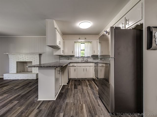 2314 S Hickory Avenue, Broken Arrow, OK 74012
