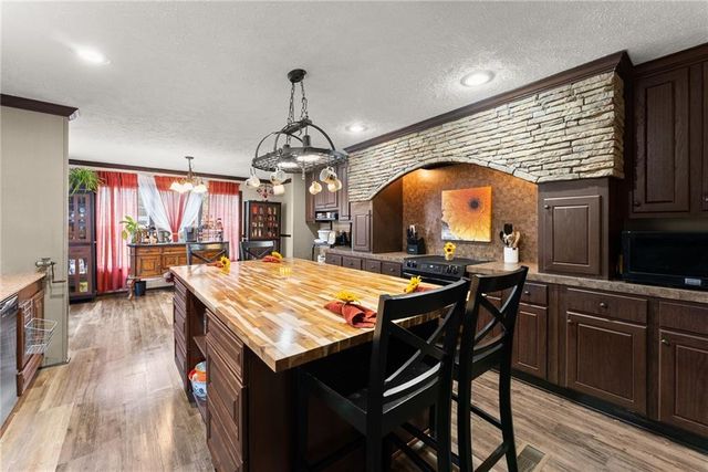 93 Rider Road Spur, Dawsonville, GA 30534