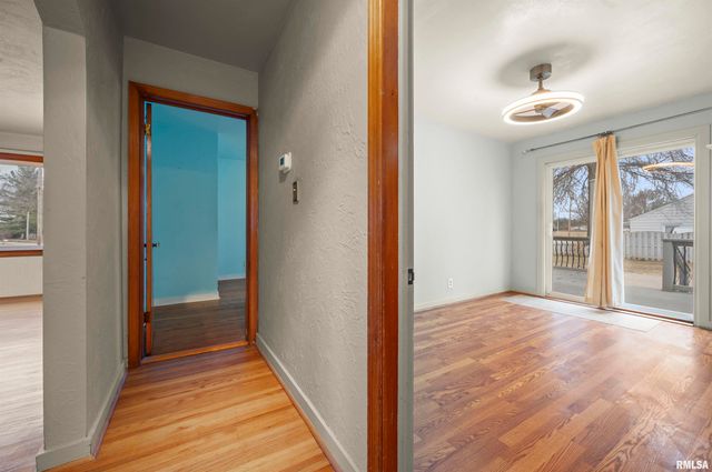 806 N SWORDS Avenue, West Peoria, IL 61604