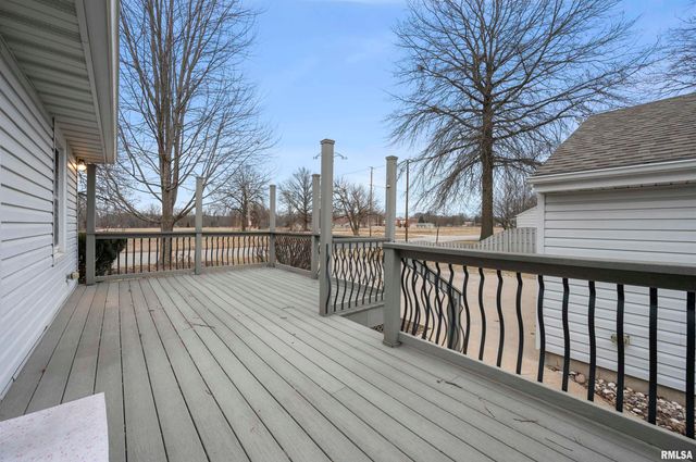 806 N SWORDS Avenue, West Peoria, IL 61604