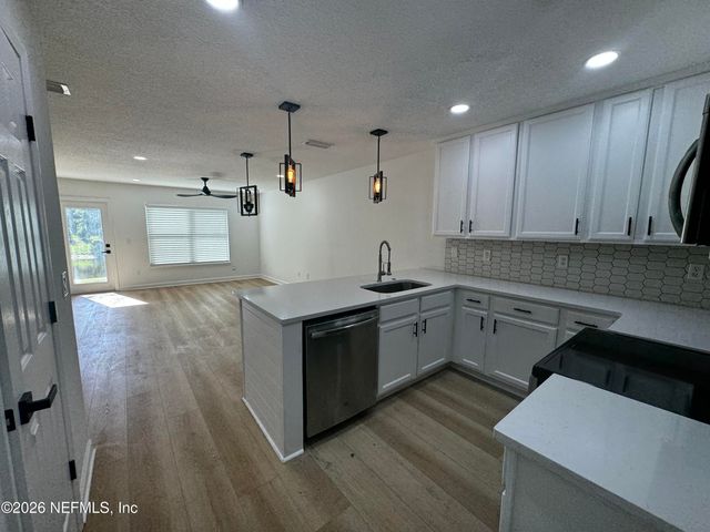 807 BLACK CHERRY Drive S, St. Johns, FL 32259