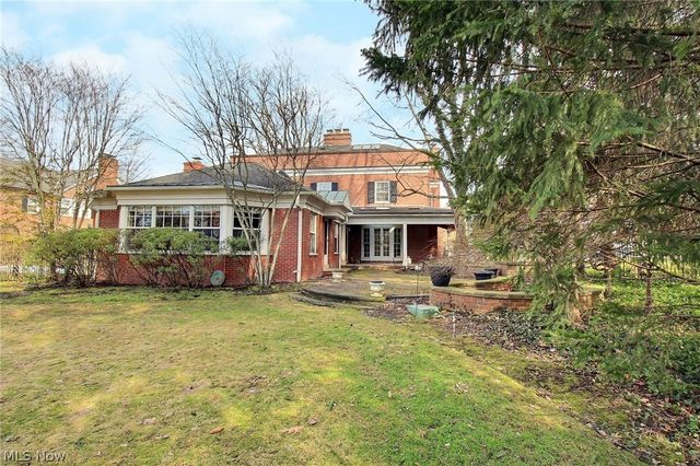 2710 Chesterton Road, Shaker Heights, OH 44122