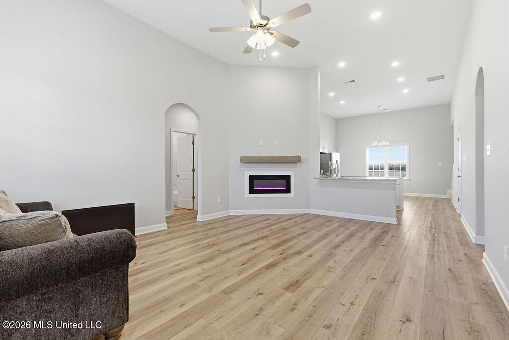 9115 S Lakeside Circle, Walls, MS 38680 — photo 4