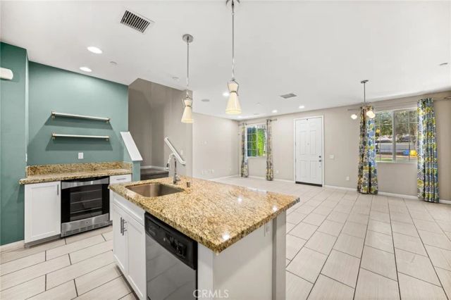 118 Stonebridge, West Covina, CA 91791