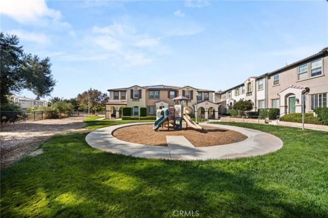 118 Stonebridge, West Covina, CA 91791