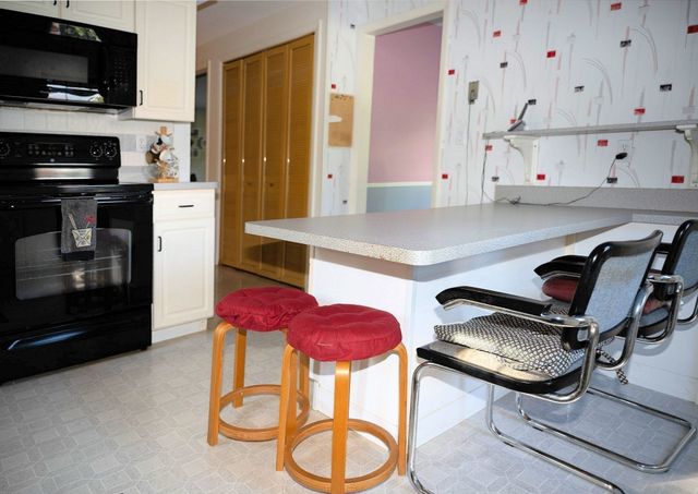 31 Frances Drive 31 D-1, Stoughton, MA 02072