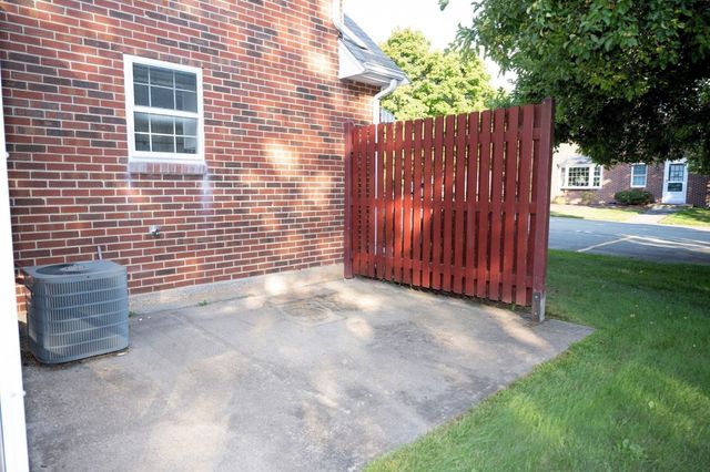 31 Frances Drive 31 D-1, Stoughton, MA 02072