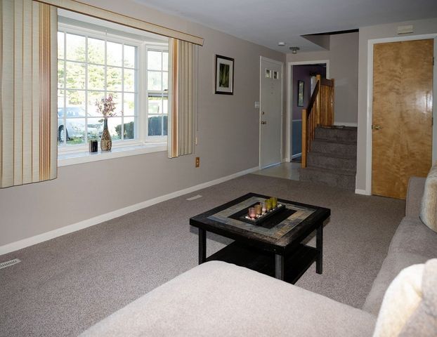 31 Frances Drive 31 D-1, Stoughton, MA 02072