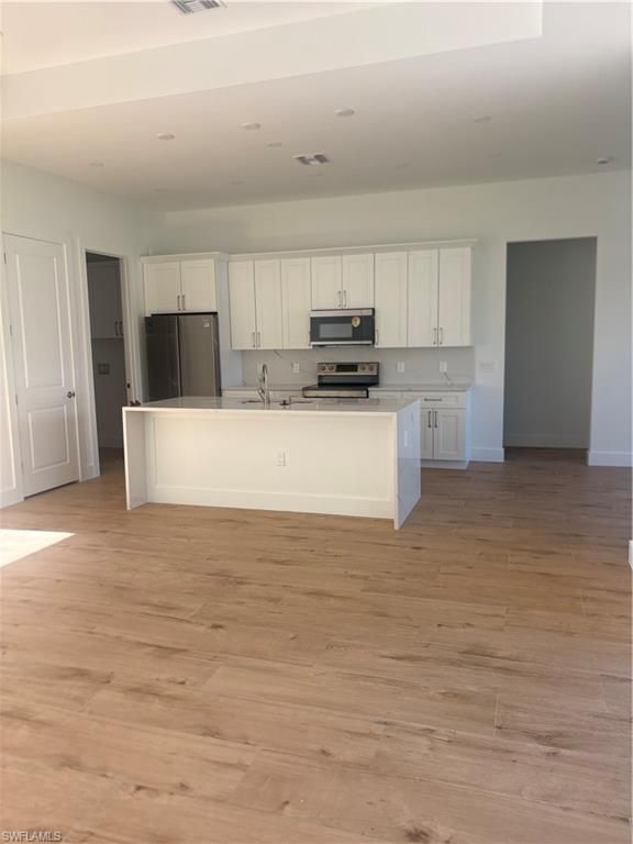 829 Downer AVE S, LEHIGH ACRES, FL 33974 — photo 3