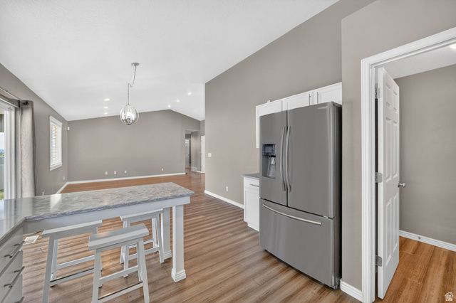 218 W JONATHAN PL, Saratoga Springs, UT 84045
