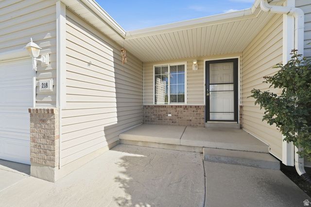 218 W JONATHAN PL, Saratoga Springs, UT 84045
