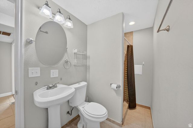 218 W JONATHAN PL, Saratoga Springs, UT 84045