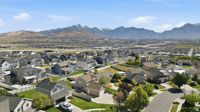 218 W JONATHAN PL, Saratoga Springs, UT 84045