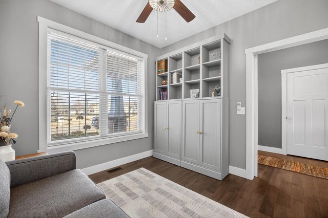 339 Hillside Drive, Eldridge, IA 52748