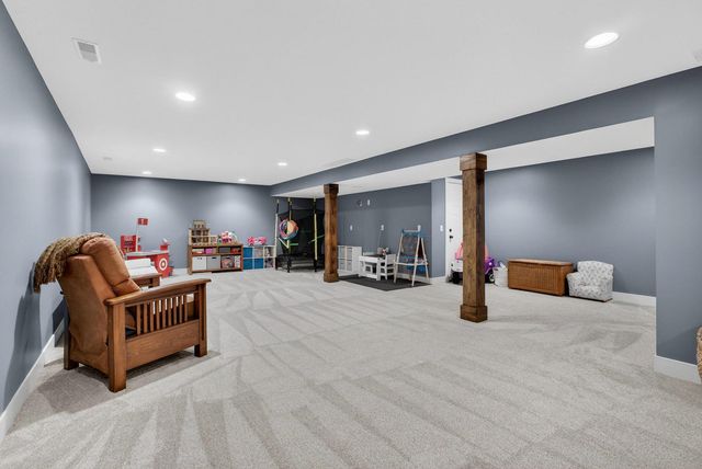 339 Hillside Drive, Eldridge, IA 52748