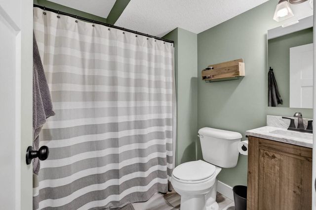 339 Hillside Drive, Eldridge, IA 52748